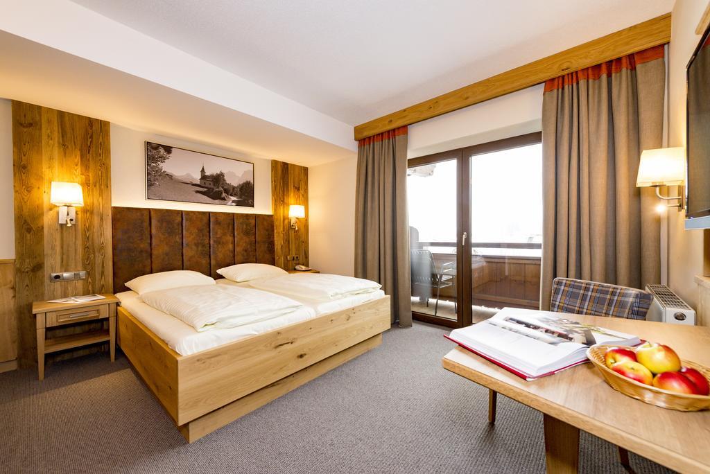 Gasthaus Hotel Oberwirt 에브스 외부 사진