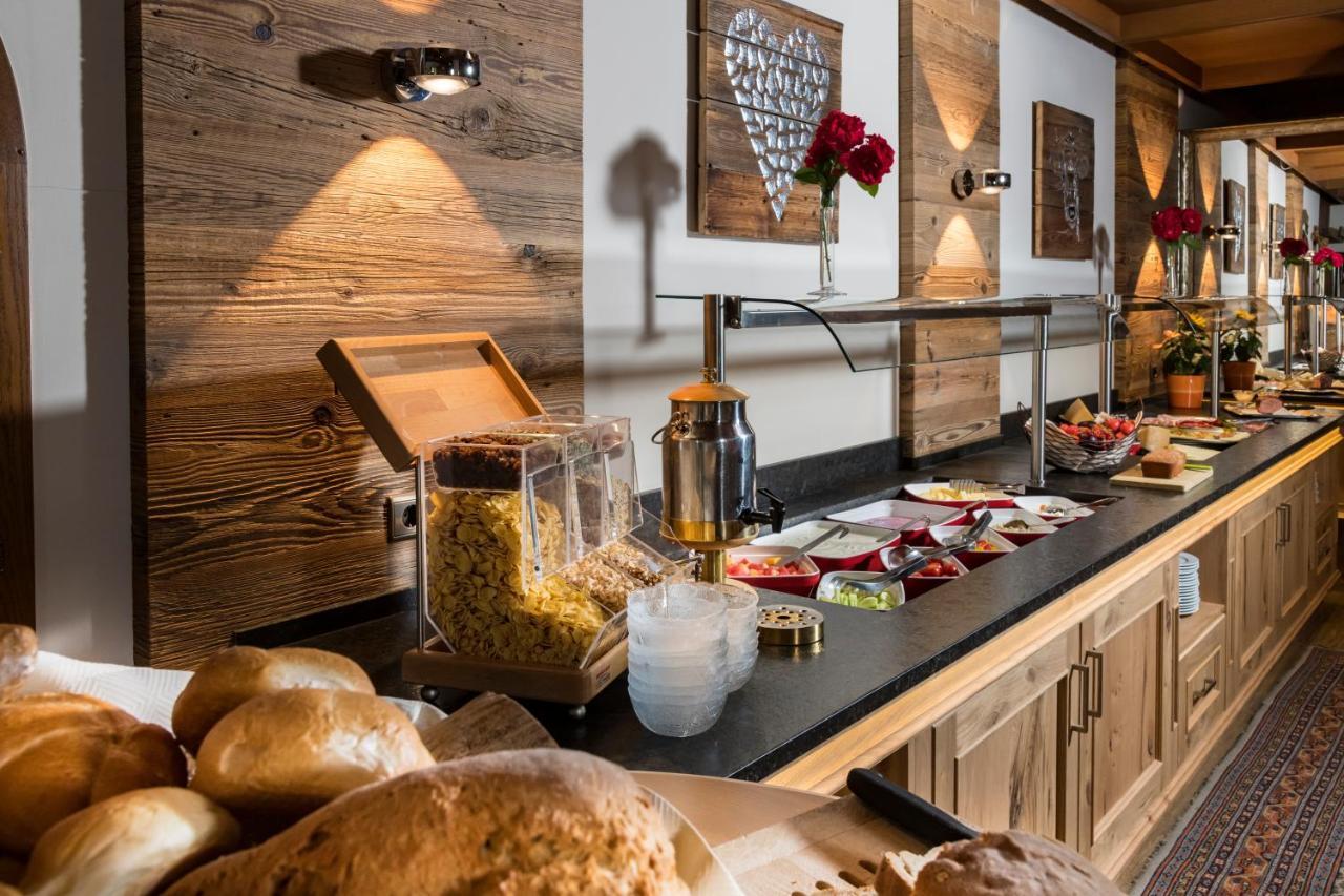 Gasthaus Hotel Oberwirt 에브스 외부 사진